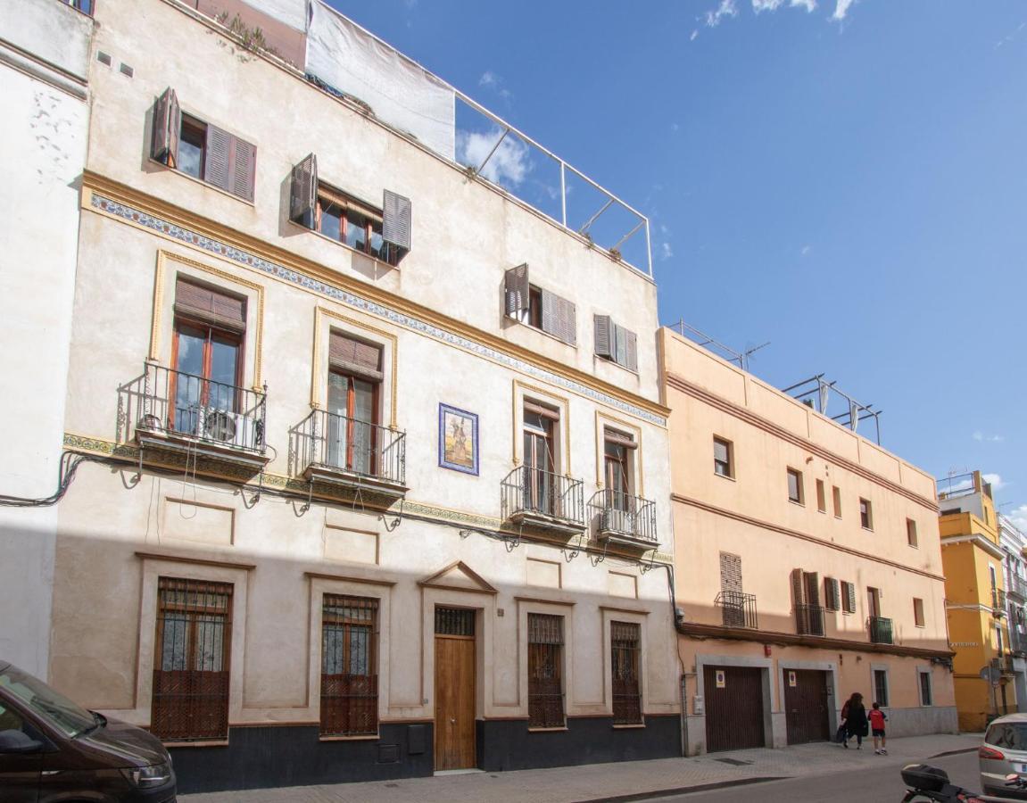 Апартаменти Goles Courtyard With Parking By Valcambre Севілья Екстер'єр фото