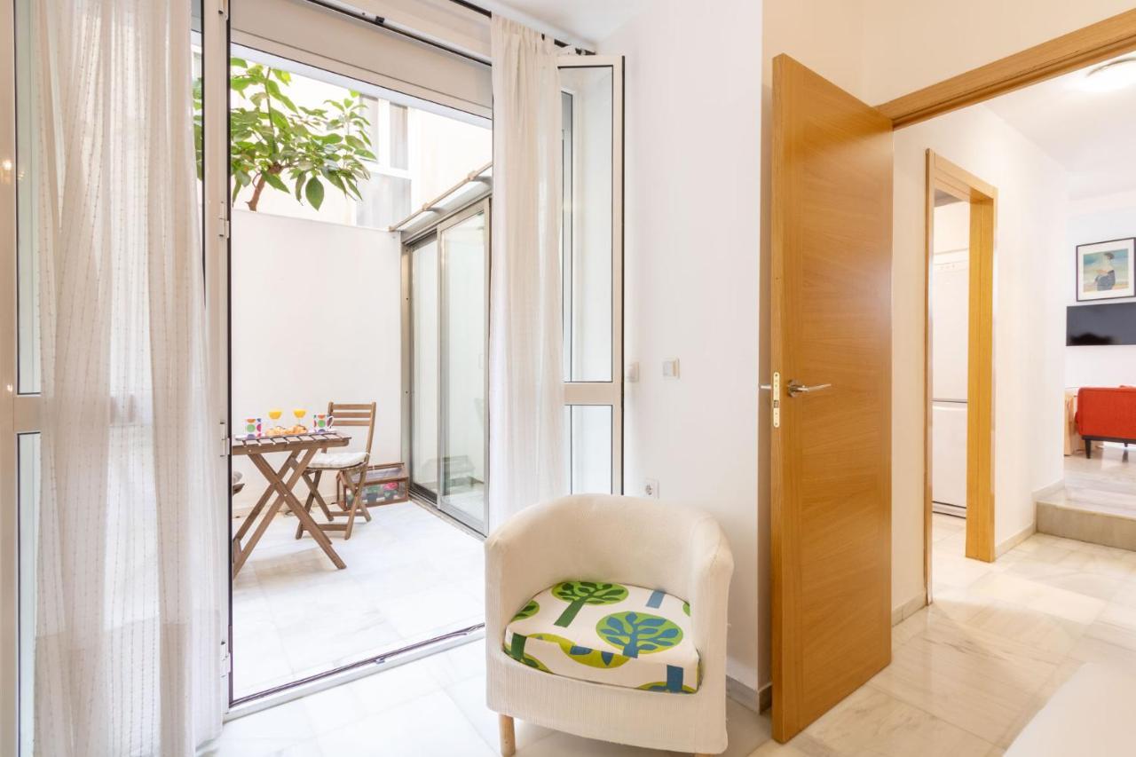 Апартаменти Goles Courtyard With Parking By Valcambre Севілья Екстер'єр фото
